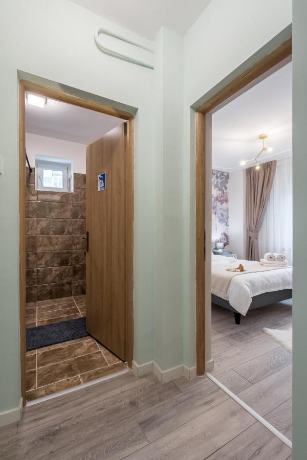 Felicity Apartment By The Park بوخارست المظهر الخارجي الصورة